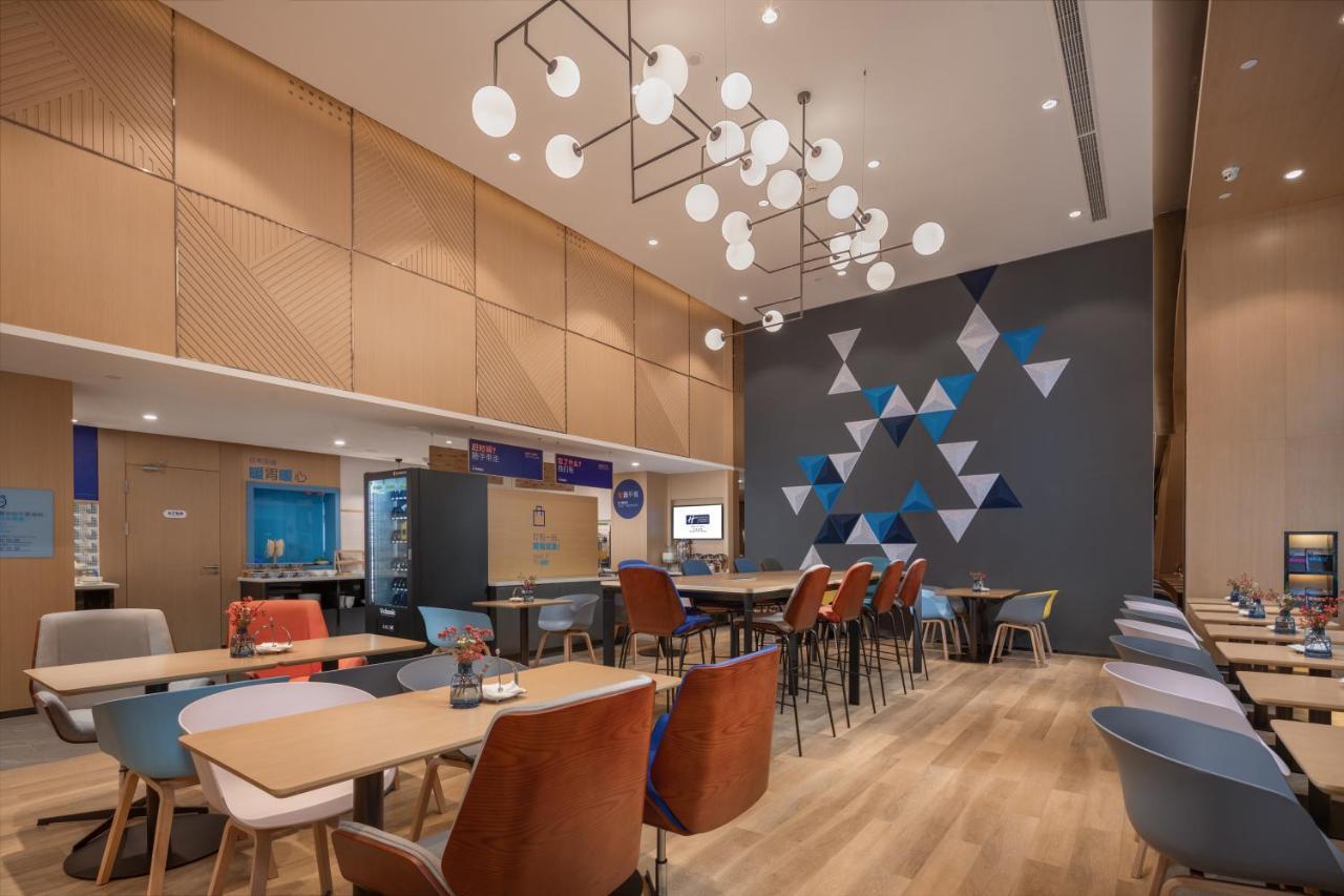 Holiday Inn Express Ningbo City Center By Ihg Buitenkant foto