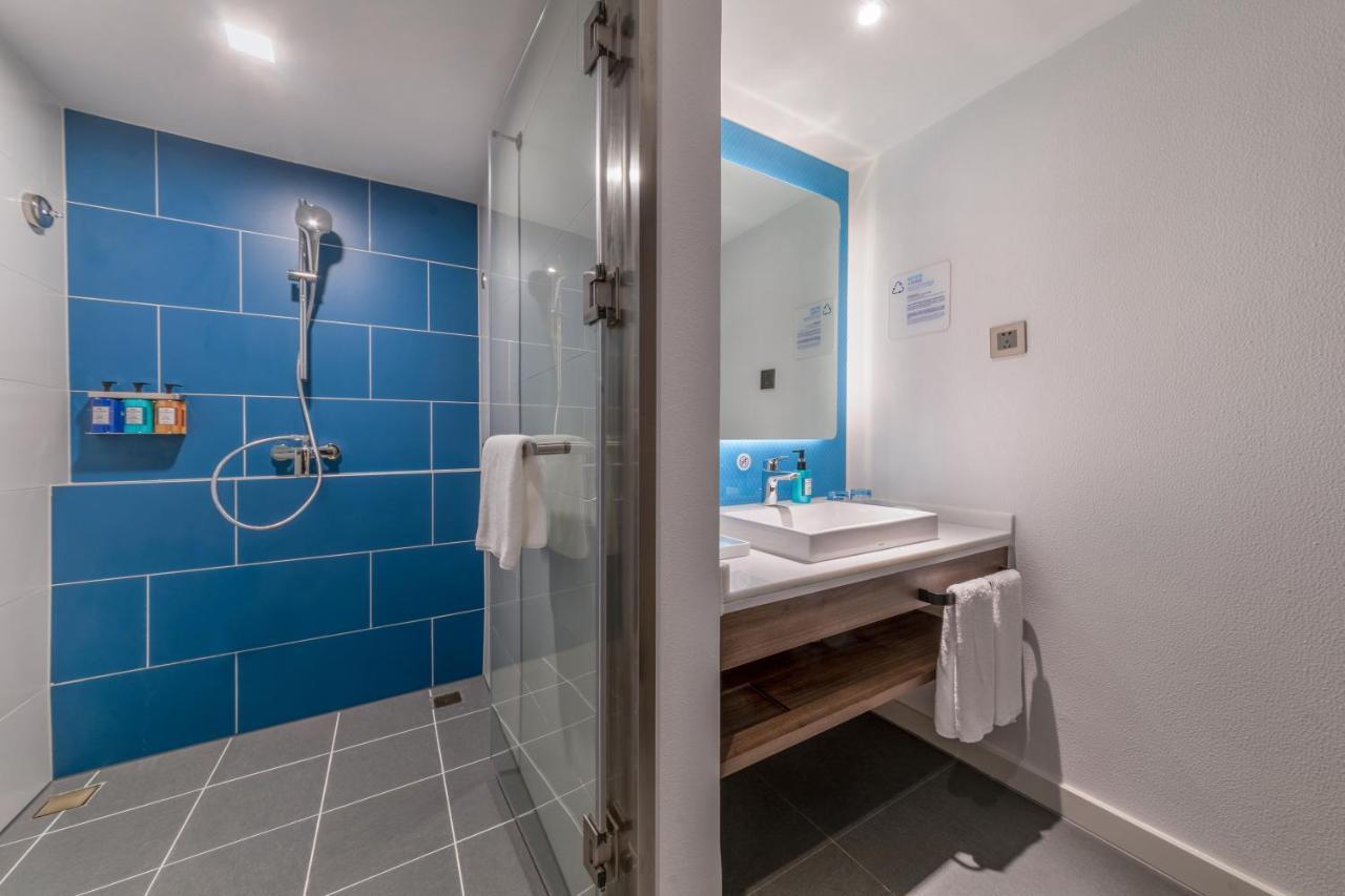 Holiday Inn Express Ningbo City Center By Ihg Buitenkant foto